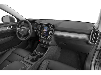 2023 Volvo XC40 B4 Core
