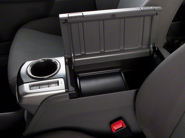 2013 Toyota Prius v Three