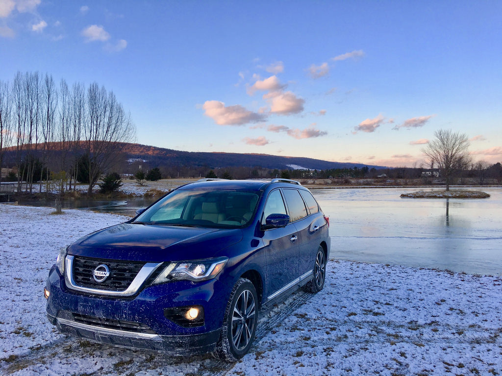 A 2017 Nissan Pathfinder using the new Xtronic CVT | McGavock Nissan Lubbock
