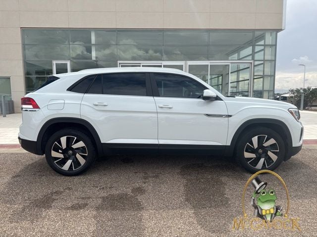 2024 Volkswagen Atlas Cross Sport 2.0T SE w/Technology