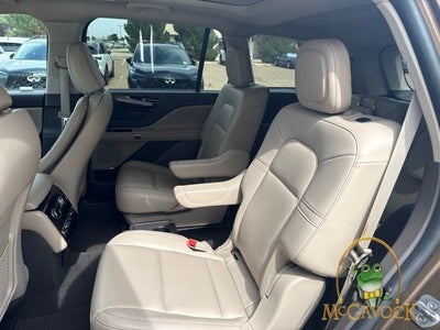 2022 Lincoln Aviator Standard