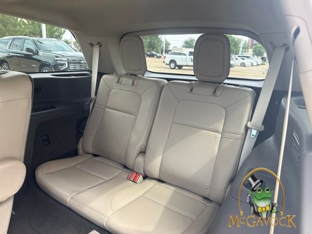 2022 Lincoln Aviator Standard