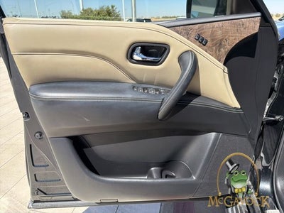 2023 INFINITI QX80 Premium Select