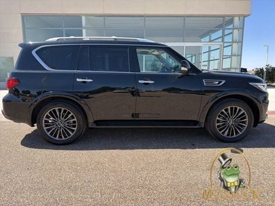 2023 INFINITI QX80 Premium Select