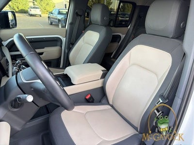 2024 Land Rover Defender 130 X-Dynamic SE