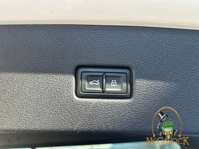 2022 Audi Q8 55 Premium Plus quattro