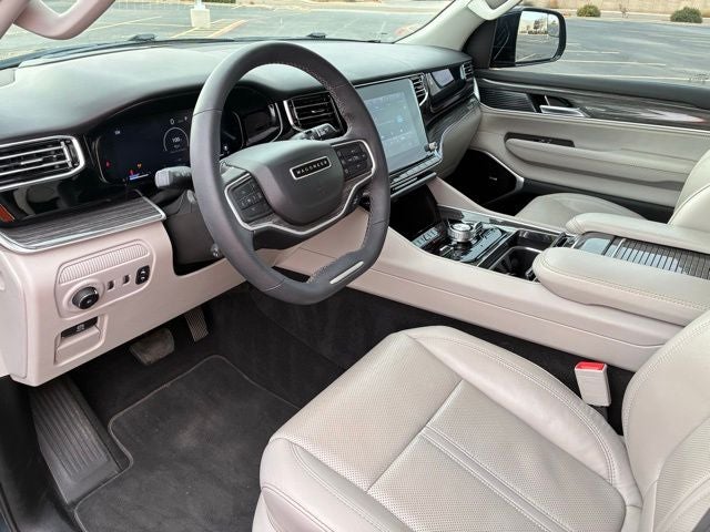 2022 Jeep Wagoneer Series III