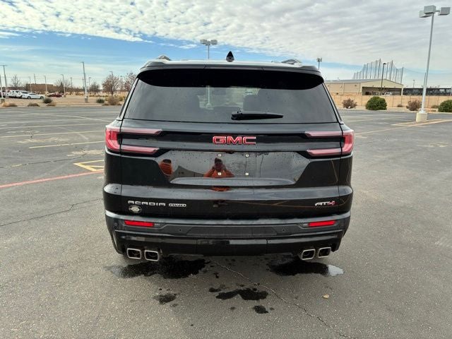 2024 GMC Acadia AT4