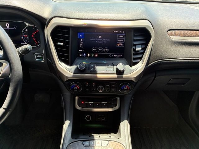 2021 GMC Acadia Denali