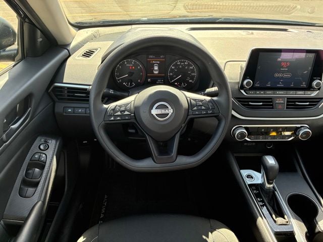 2025 Nissan Altima 2.5 S