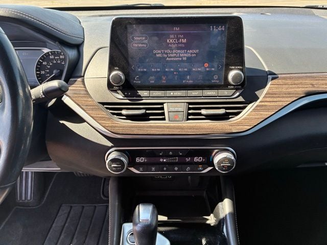 2022 Nissan Altima 2.5 SL