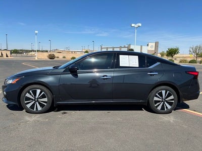 2022 Nissan Altima 2.5 SL