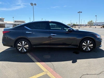 2022 Nissan Altima 2.5 SL