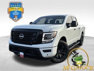 2023 Nissan Titan SV
