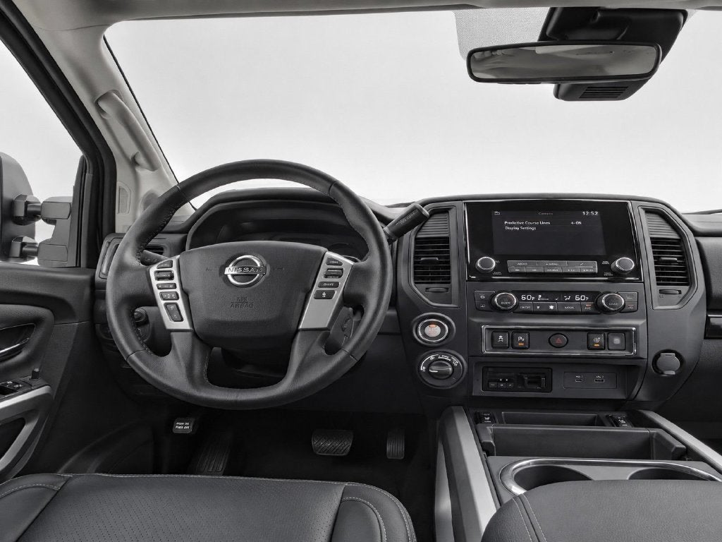 2024 Nissan Titan XD SV