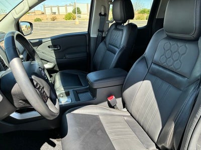 2024 Nissan Frontier SL