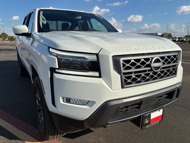 2024 Nissan Frontier SL