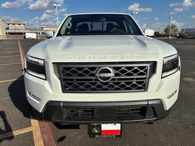 2024 Nissan Frontier SL