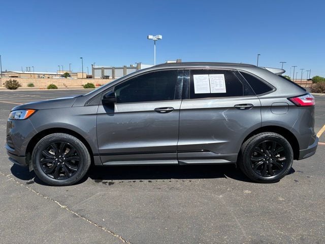 2022 Ford Edge SE