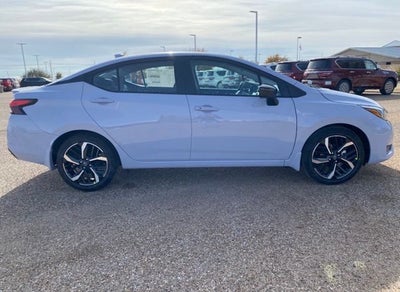 2023 Nissan Versa 1.6 SR