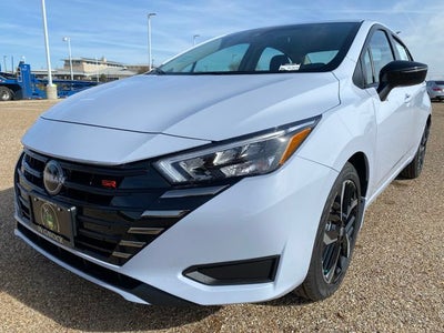 2025 Nissan Versa 1.6 SR