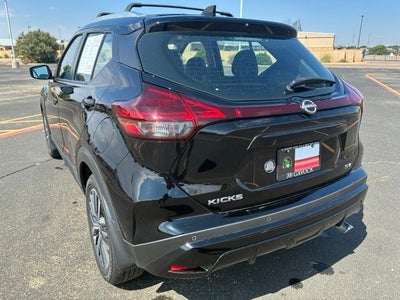 2022 Nissan Kicks SV
