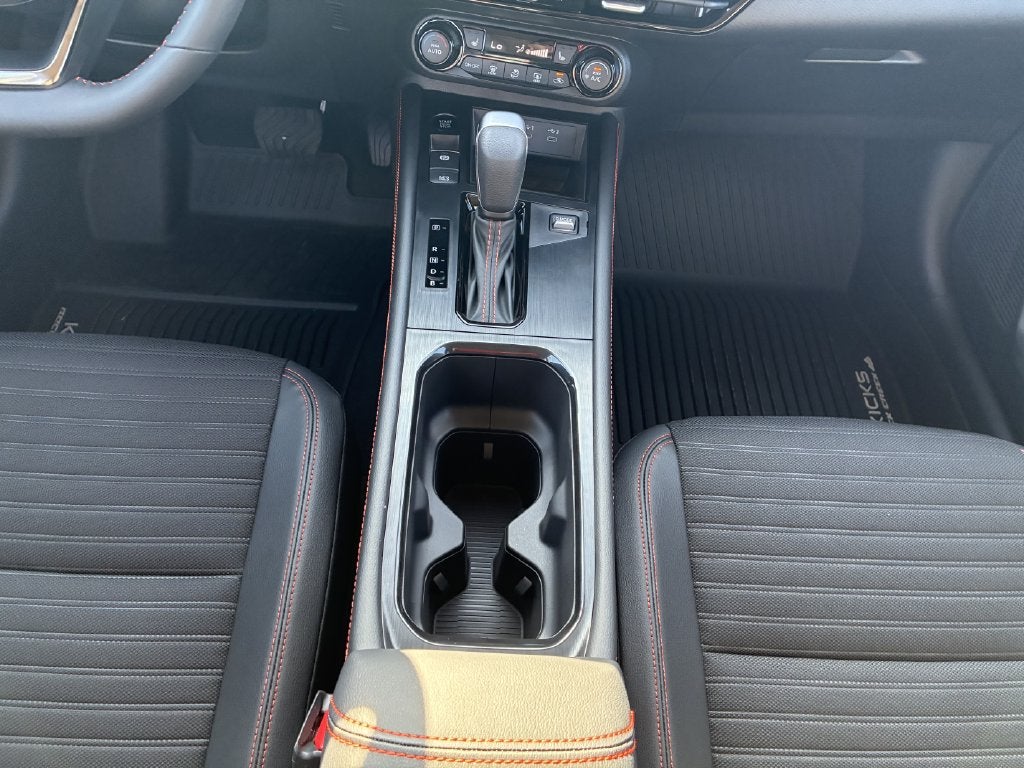 2027 Nissan Kicks SV