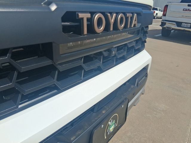 2025 Toyota Tacoma Hybrid Trailhunter