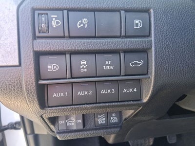 2025 Toyota Tacoma Hybrid Trailhunter