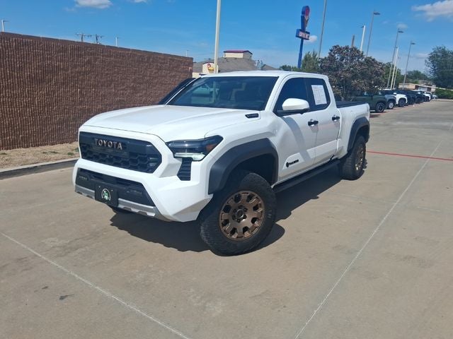 2025 Toyota Tacoma Hybrid Trailhunter