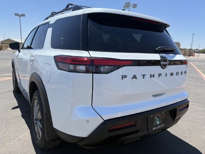 2026 Nissan Pathfinder SV
