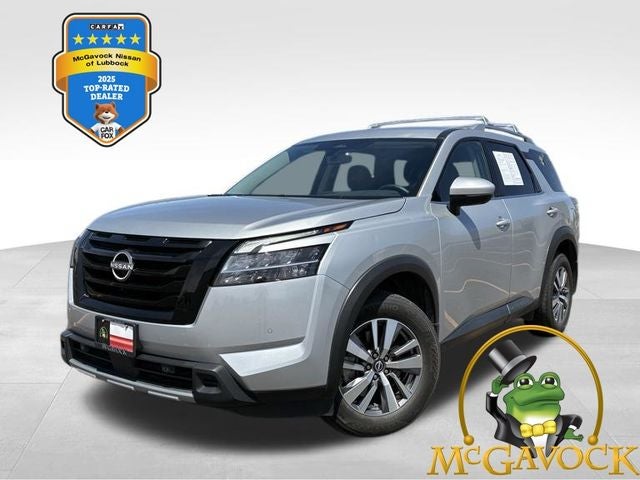 2023 Nissan Pathfinder SL