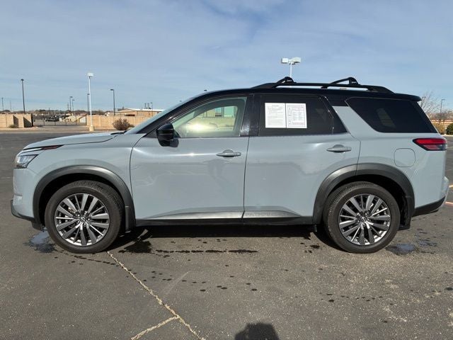 2024 Nissan Pathfinder SL