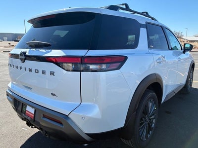 2026 Nissan Pathfinder SL