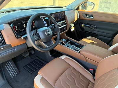 2026 Nissan Pathfinder Platinum