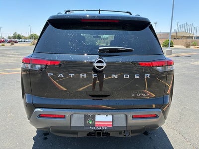 2026 Nissan Pathfinder Platinum