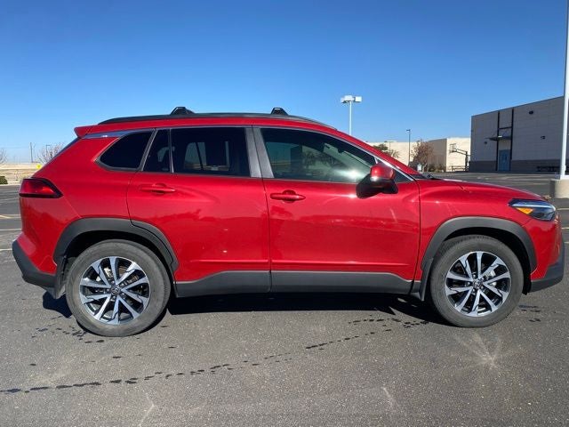 2024 Toyota Corolla Cross XLE