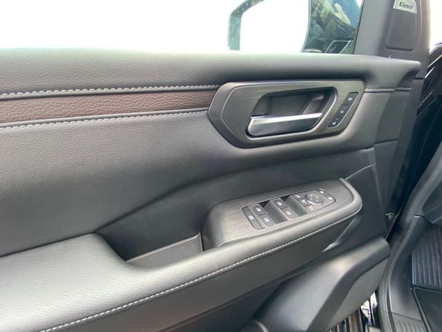 2025 Nissan Armada Platinum