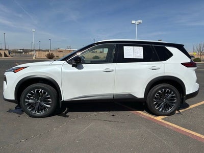 2025 Nissan Rogue SL