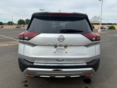 2022 Nissan Rogue Platinum