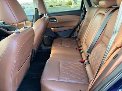 2025 Nissan Rogue Platinum