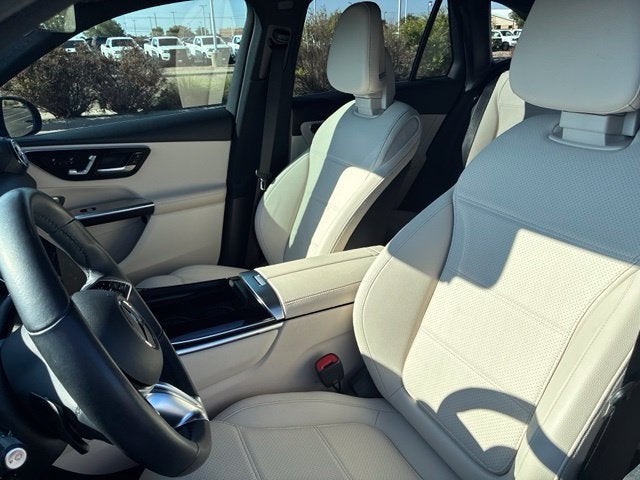 2025 Mercedes-Benz GLC GLC 300