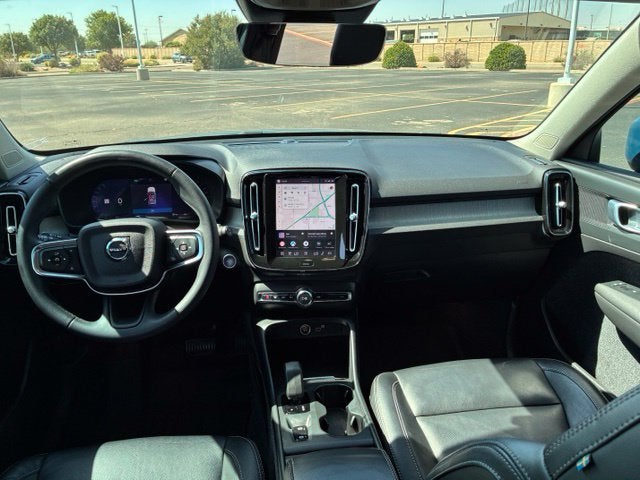 2023 Volvo XC40 B4 Core
