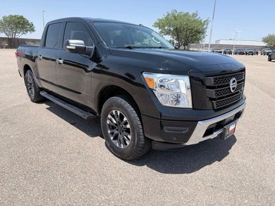 2020 Nissan Titan SV