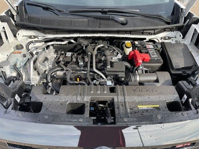 2025 Nissan Kicks SR
