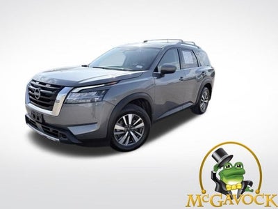 2024 Nissan Pathfinder SL