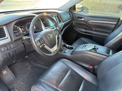 2017 Toyota Highlander Limited