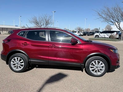 2022 Nissan Rogue Sport SV