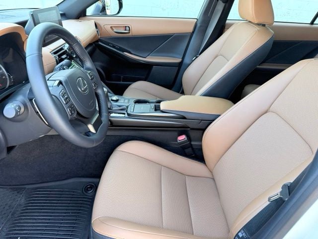 2025 Lexus IS 350 F SPORT Design