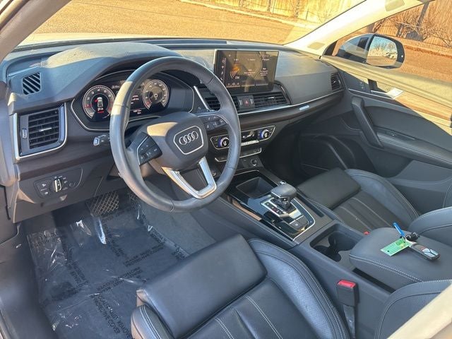 2024 Audi Q5 45 S line Premium quattro